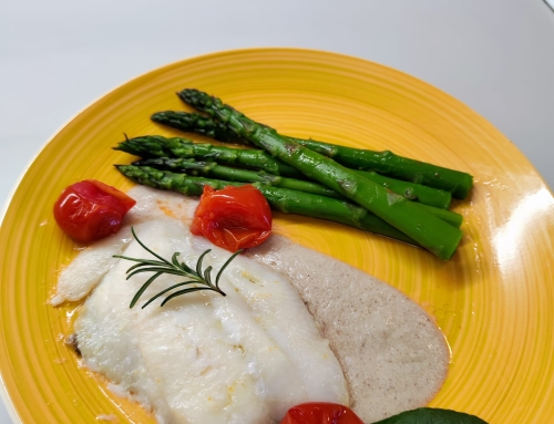 FILETTO DI SAN PIETRO CON ASPARAGI, POMODORINI ARROSTO E SALSA ALEMANNA